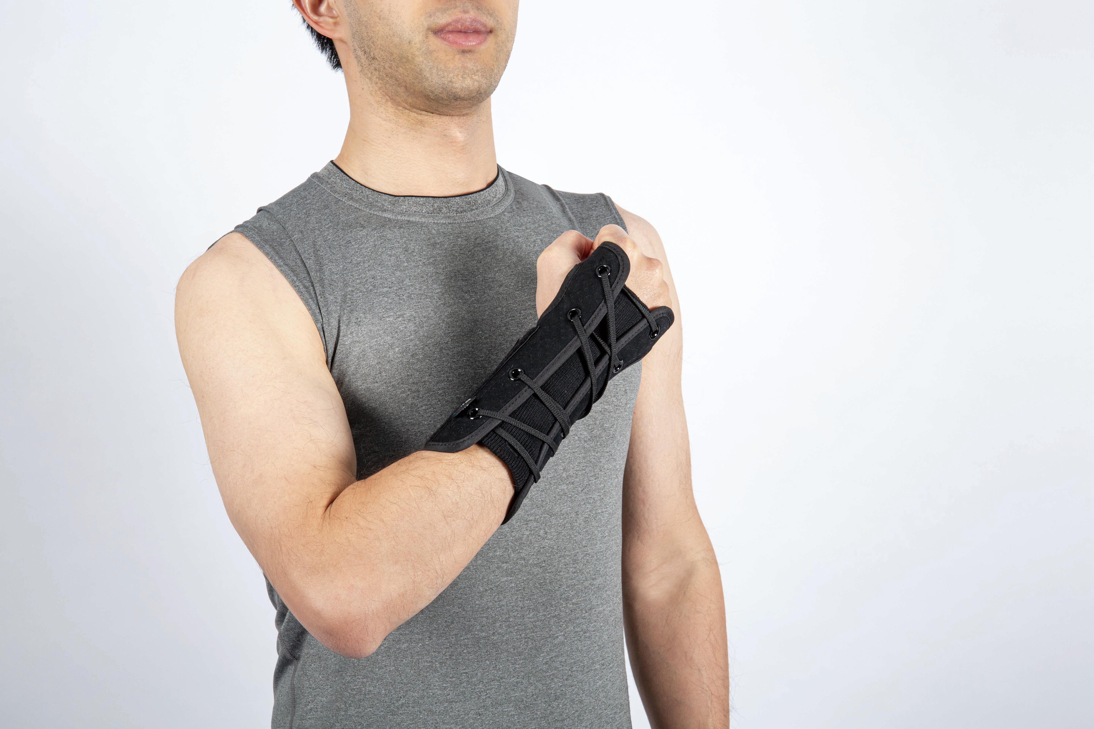 WRIST LACER-OL-WR072